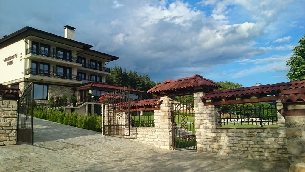 Sinabovite Houses 호텔 Badevtsi 외부 사진